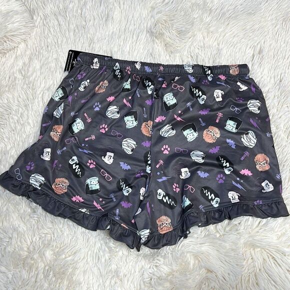 Universal Monsters Chibi Ruffle Lounge Shorts Size Small Nwt - Picture 5 of 6